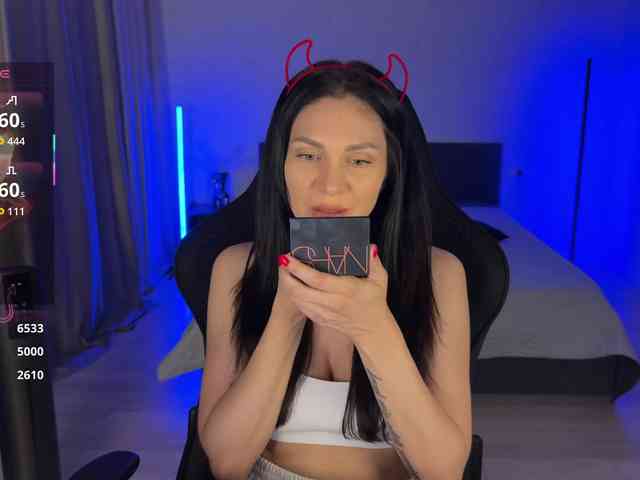 F_A_M_E webcam