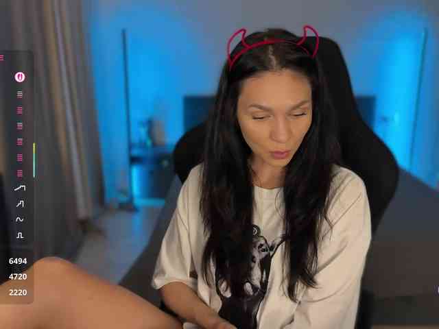 F_A_M_E webcam