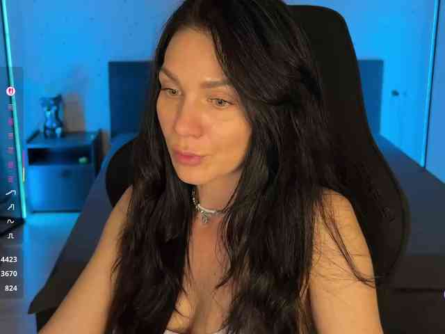 F_A_M_E webcam