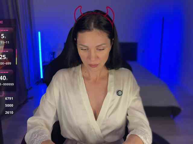 F_A_M_E webcam