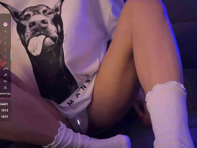 F_A_M_E webcam