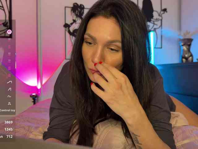 F_A_M_E webcam