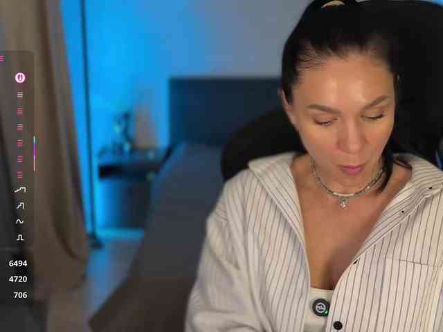 F_A_M_E webcam
