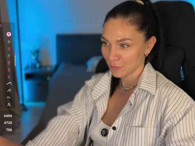 F_A_M_E webcam