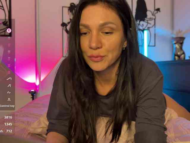 F_A_M_E webcam