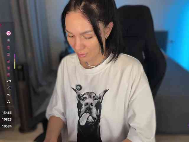 F_A_M_E webcam