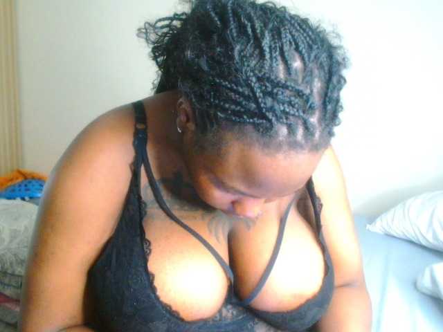 Chat with bustymelons69 live cam