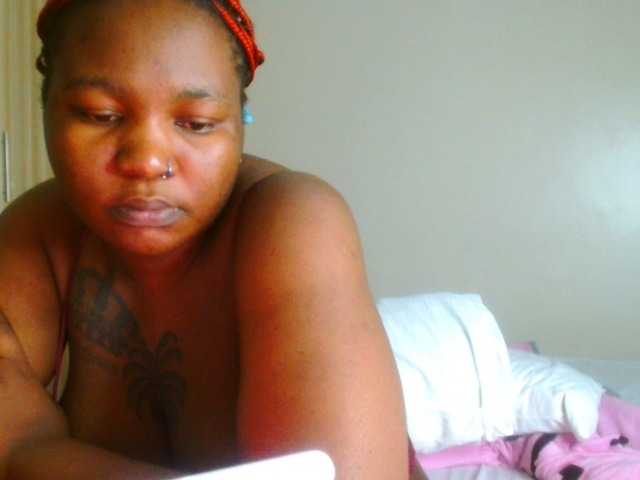 bustymelons69 live cam on BongaCams