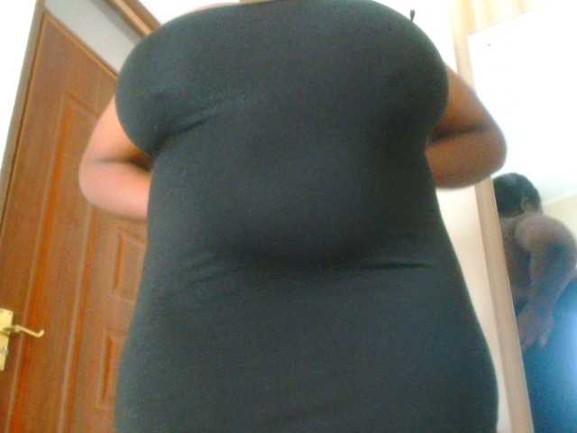 bustymelons69 live cam on BongaCams