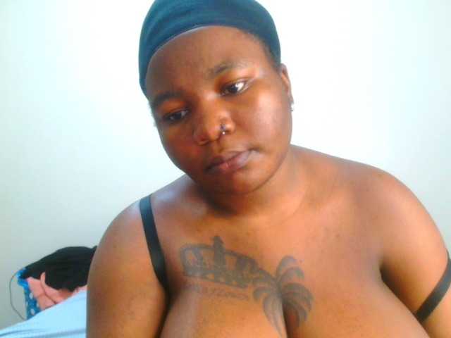 bustymelons69 live cam on BongaCams