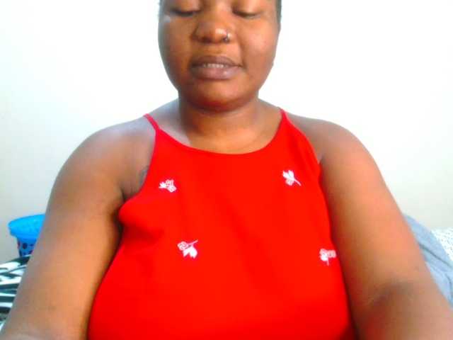 bustymelons69 live cam on BongaCams
