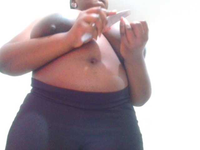 bustymelons69 live cam on BongaCams