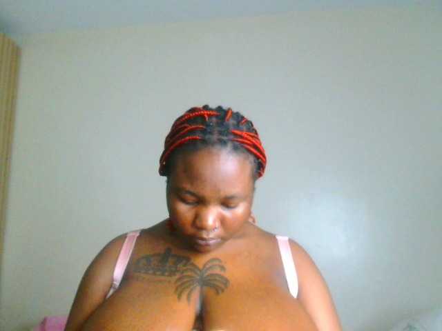 bustymelons69 live cam on BongaCams