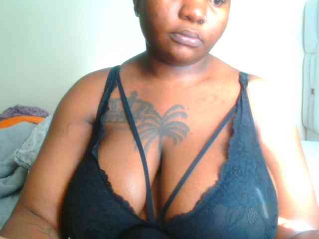 bustymelons69 webcam