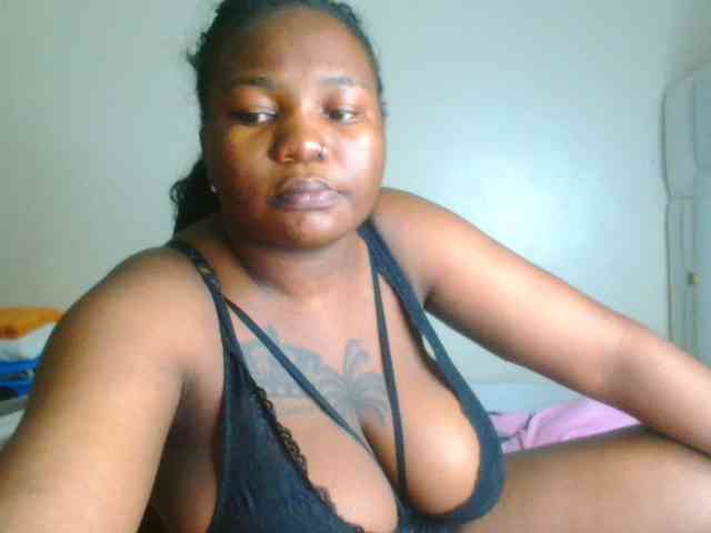 bustymelons69 webcam