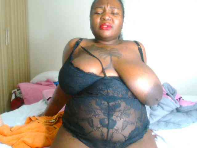 bustymelons69 webcam