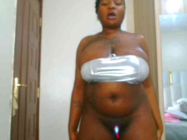 bustymelons69 webcam