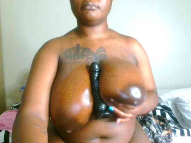 bustymelons69 webcam