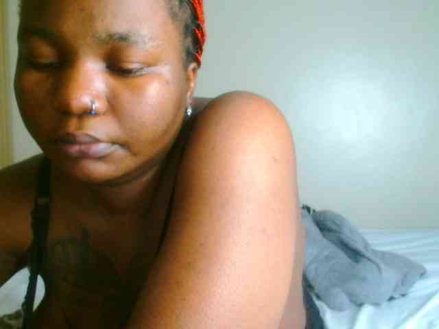 bustymelons69 webcam
