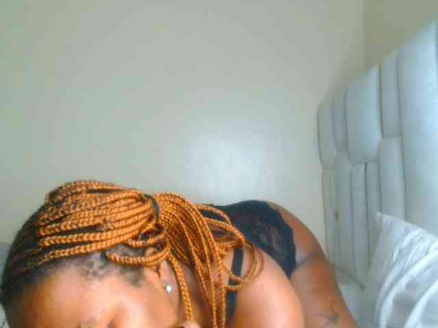 bustymelons69 webcam