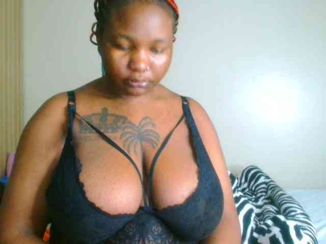 bustymelons69 webcam