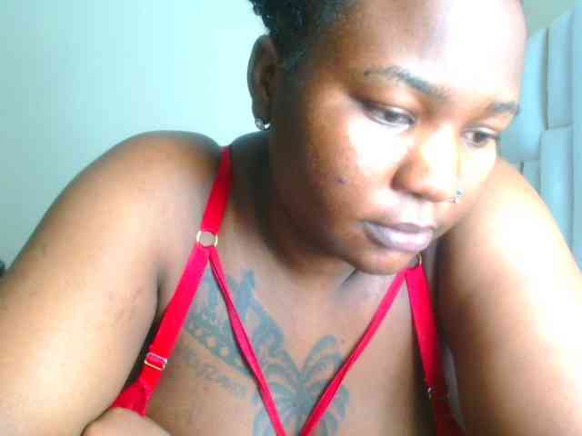 bustymelons69 webcam