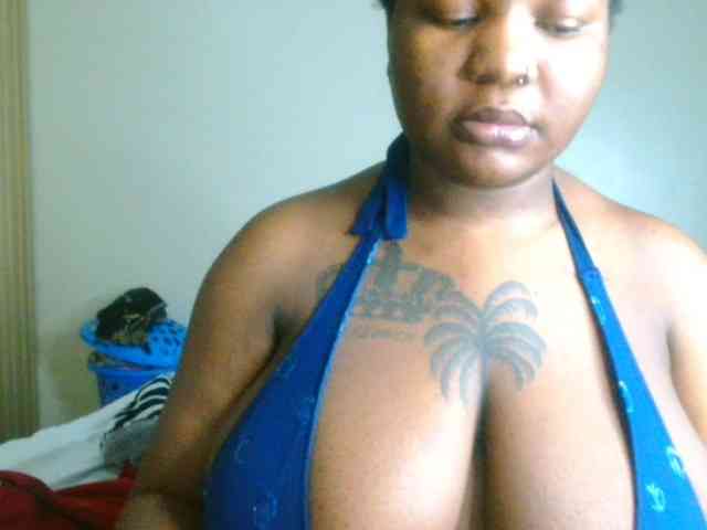 bustymelons69 webcam