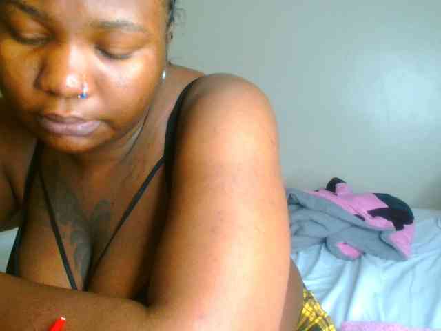 bustymelons69 webcam