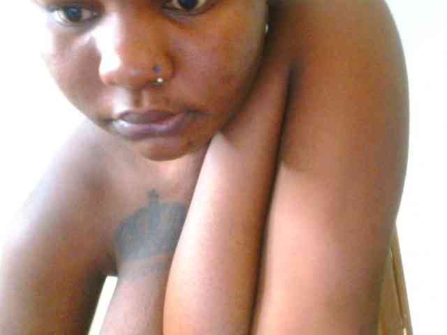 bustymelons69 webcam