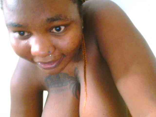 bustymelons69 webcam
