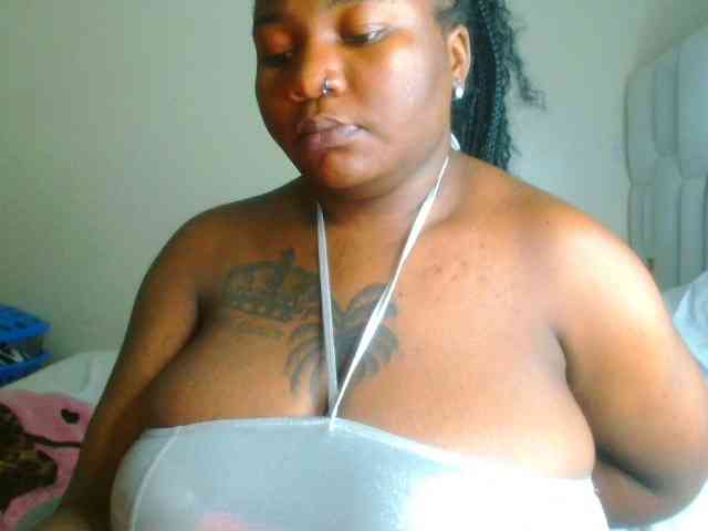 bustymelons69 webcam