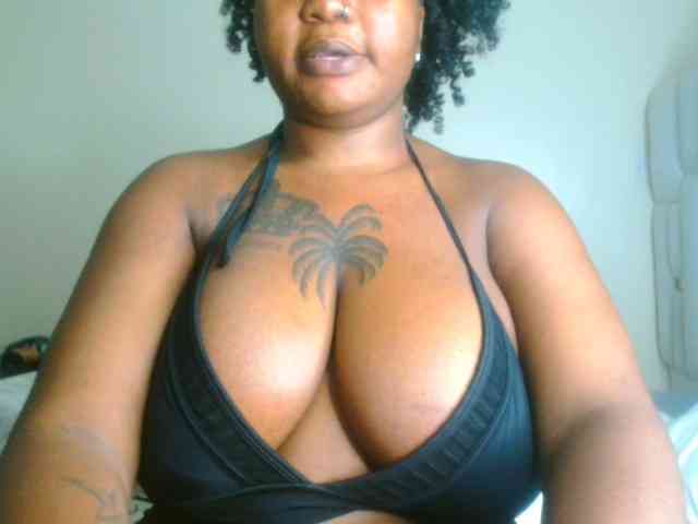 bustymelons69 webcam