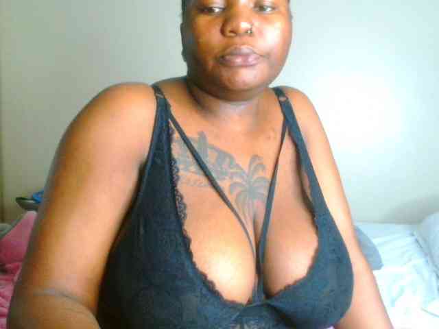 bustymelons69 webcam