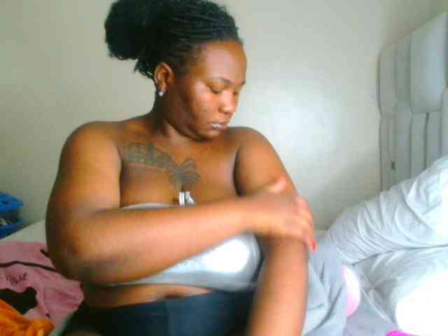 bustymelons69 webcam