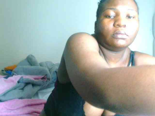 bustymelons69 webcam