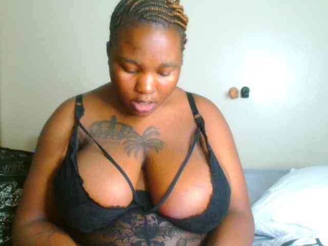 bustymelons69 webcam
