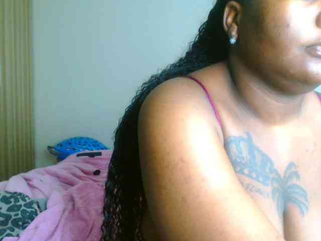 bustymelons69 webcam