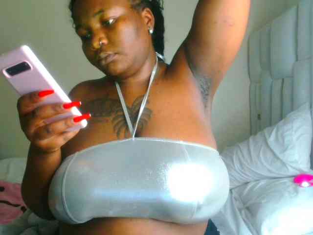 bustymelons69 webcam