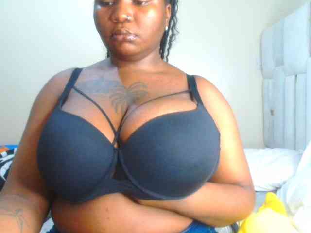 bustymelons69 webcam