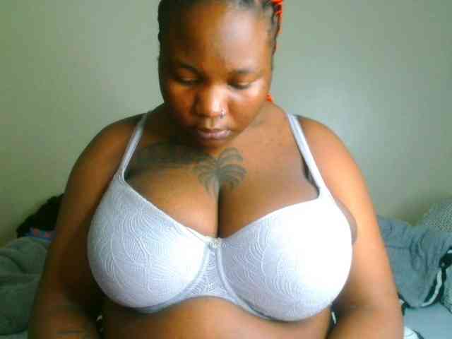 bustymelons69 webcam