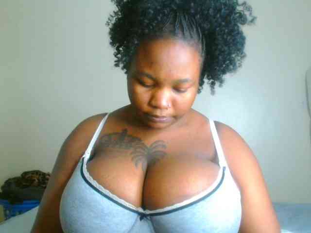 bustymelons69 webcam