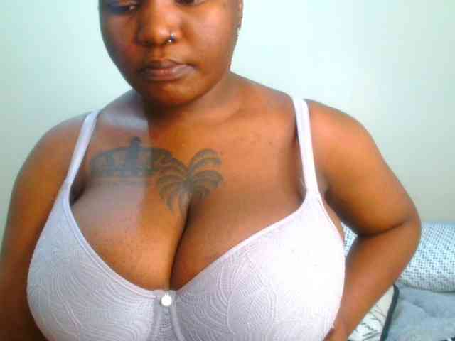 bustymelons69 webcam