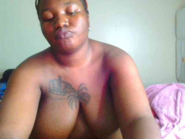 bustymelons69 webcam