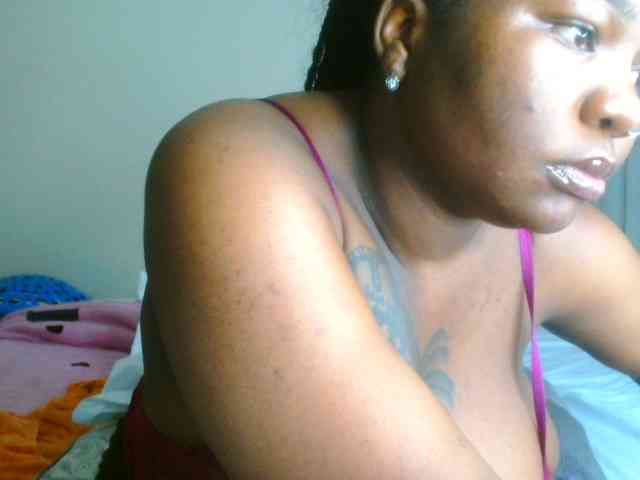 bustymelons69 webcam