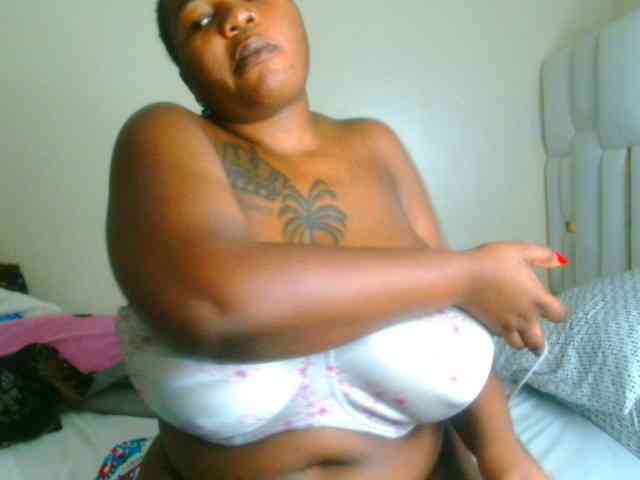 bustymelons69 webcam