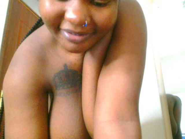 bustymelons69 webcam