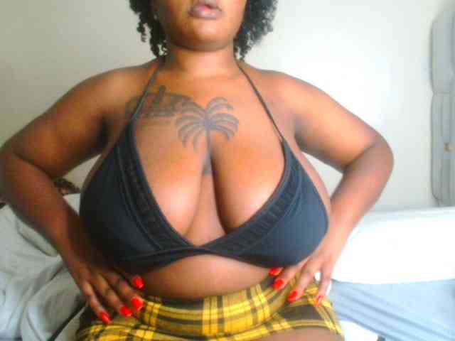 bustymelons69 webcam