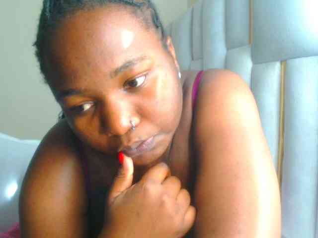 bustymelons69 webcam