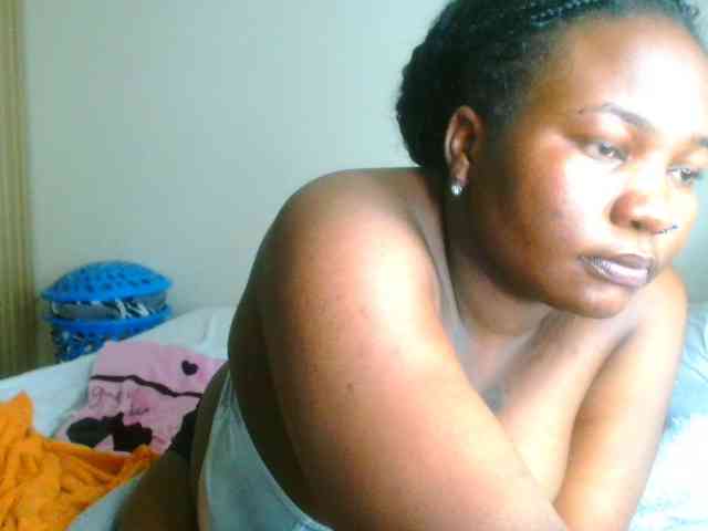 bustymelons69 webcam