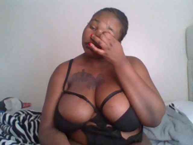 bustymelons69 webcam